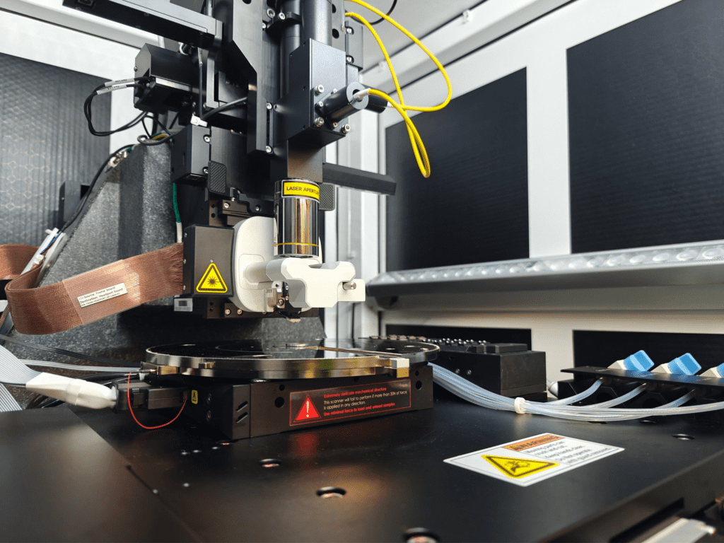 VSL contributes to DINAMO, a European project developing traceable digital workflows and virtual calibration standards for dimensional nanometrology.